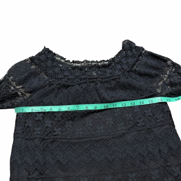 NWT American Rag Black Lace Overlay Off the Shoulder Long Sleeve Blouse - Small - Picture 12 of 16